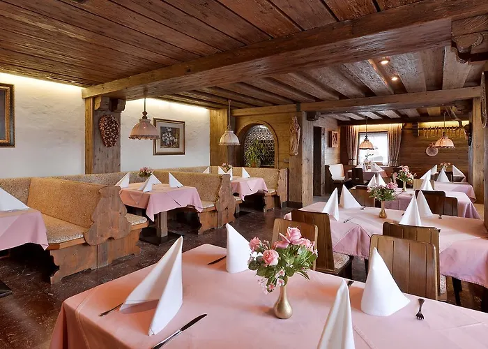 Schwarzer Adler ヒパッハ